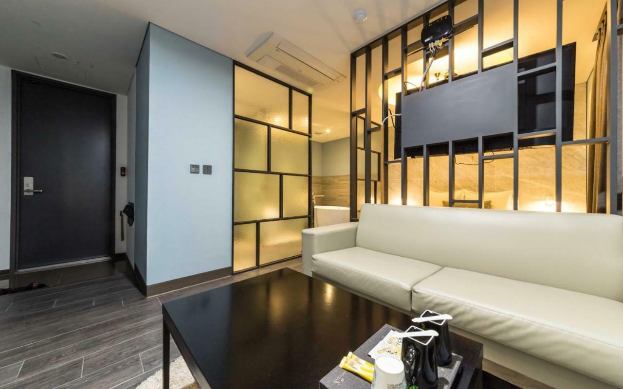 Design Hotel Ddeul& Osan Dış mekan fotoğraf
