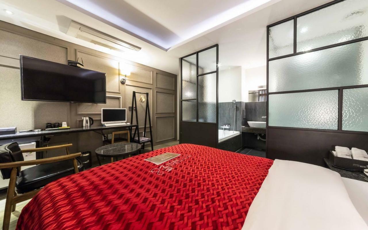 Design Hotel Ddeul& Osan Dış mekan fotoğraf